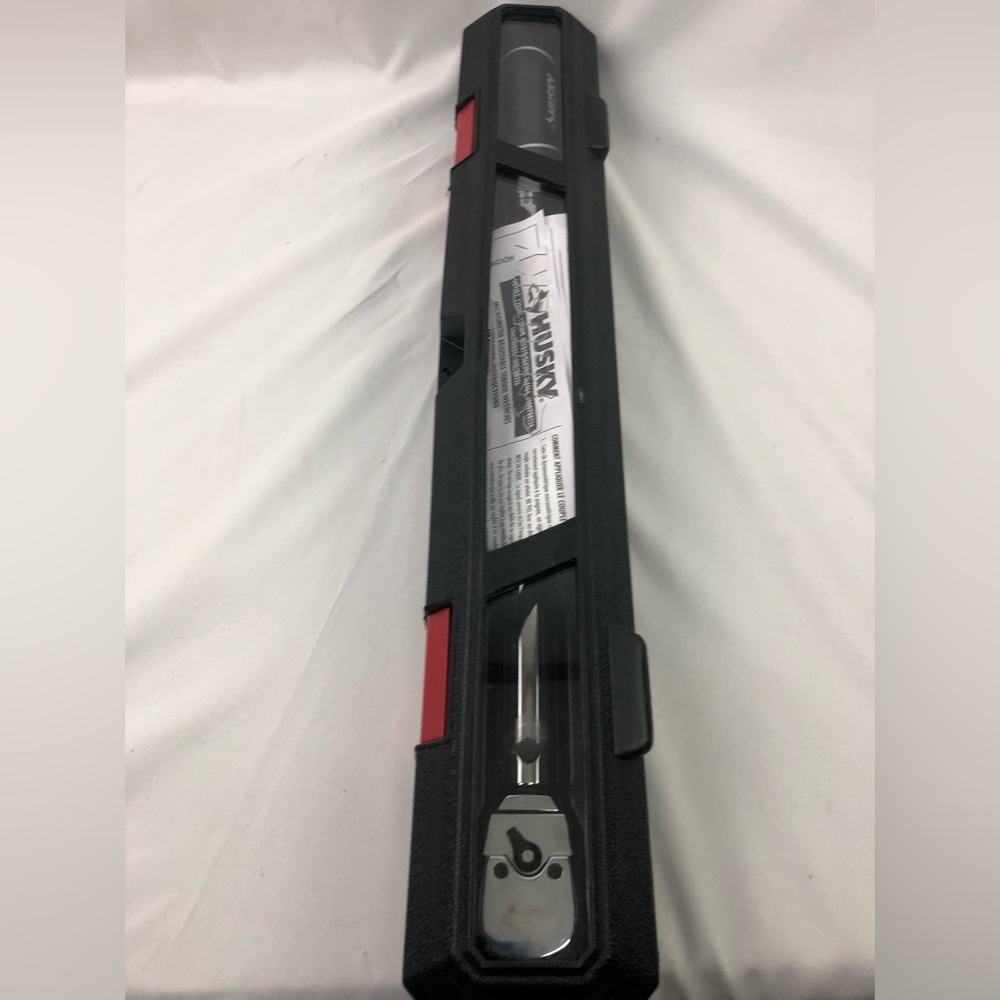 Torque Wrench With Storage Case. - image 1